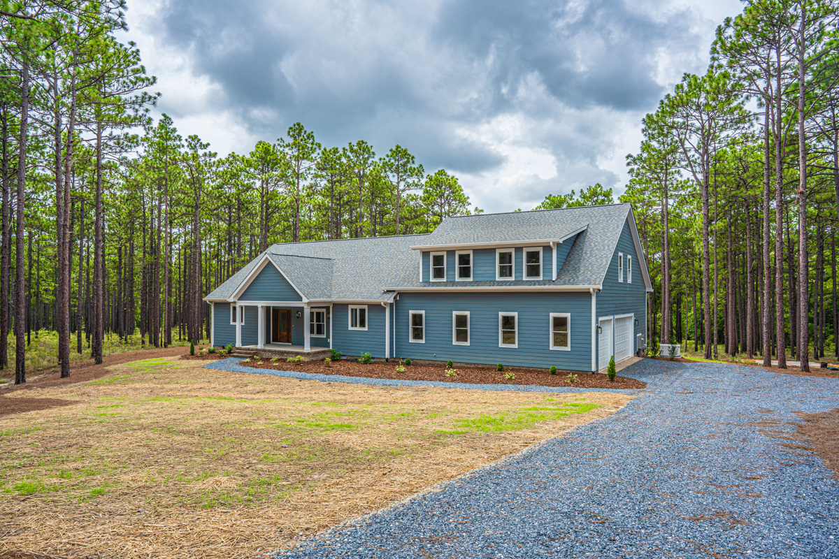 Featured image for “Stunning Features Adorn Custom Home for Large Family”